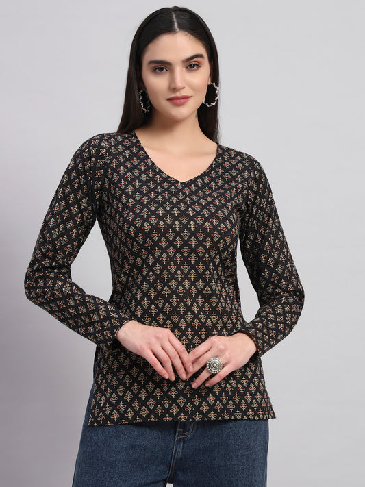 Full sleeves black kurti